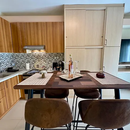 Panos House Apartment