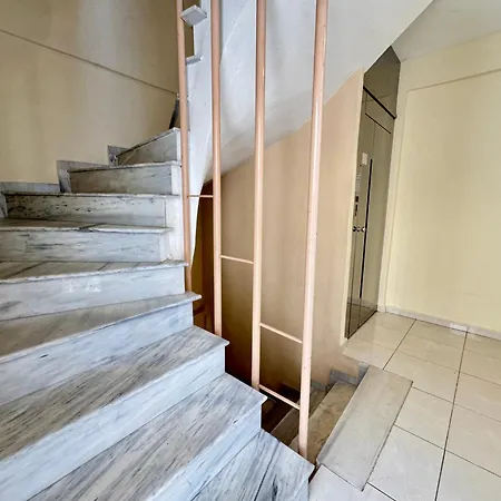Panos House