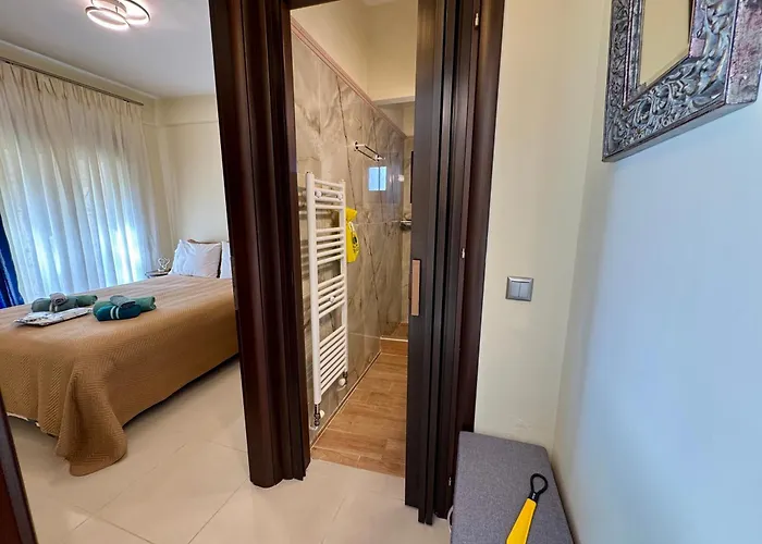 Panos House Апартаменты *